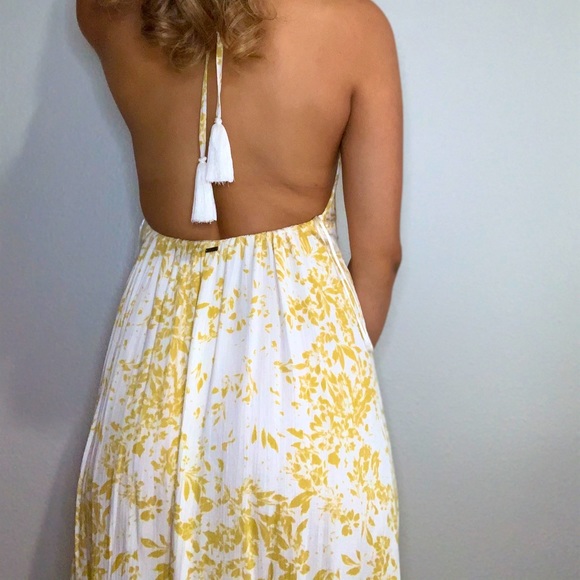 Beautiful Floral Dress - Picture 6 of 15